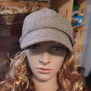 Elegant Women's Brown Tweed Hat